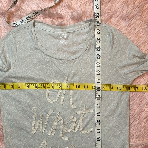 Aerie Best Tee "Oh What Fun" Long sleeve shirt Size Medium Grey - Picture 6 of 6